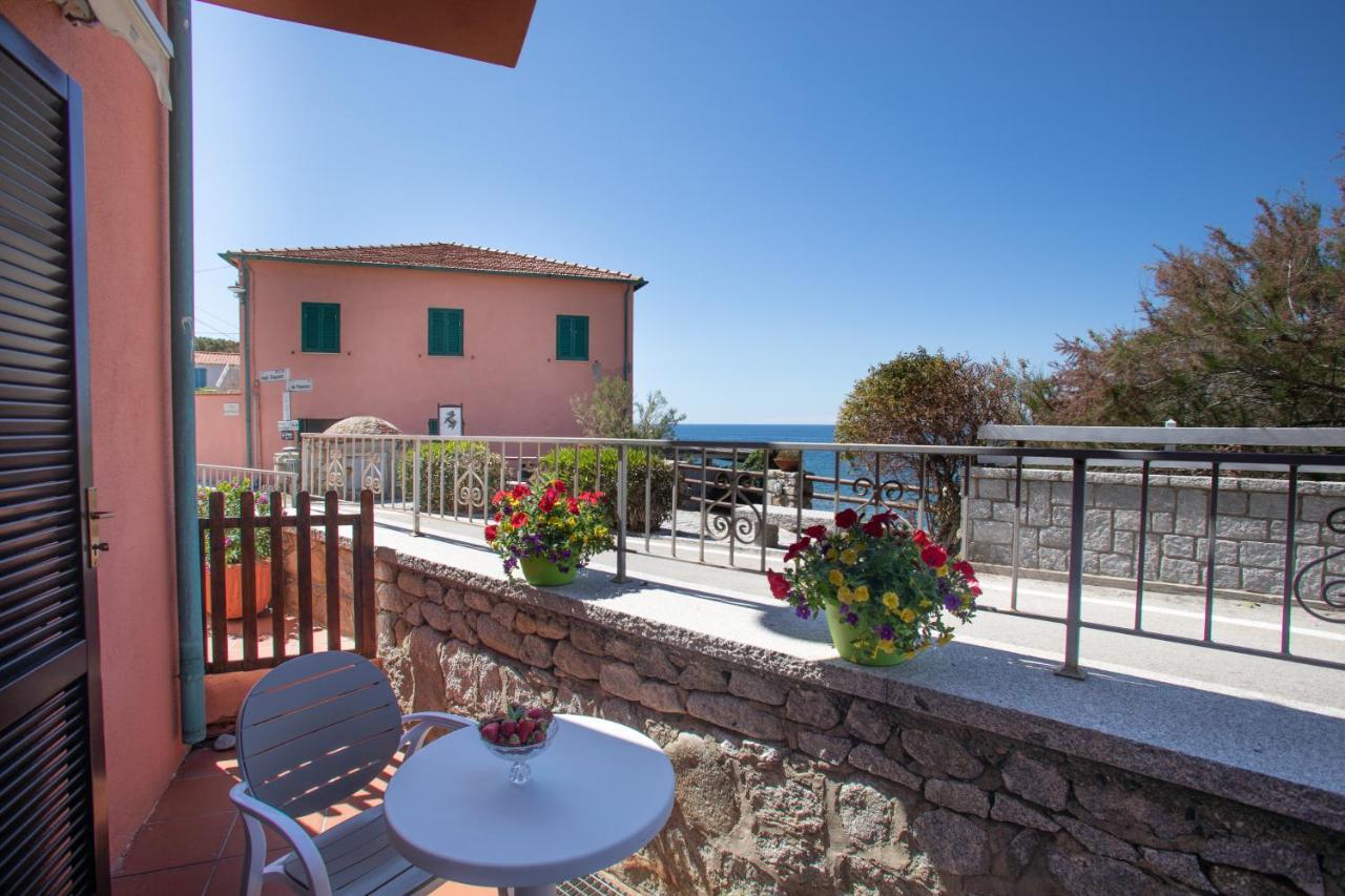 Sardi Hotel Pomonte