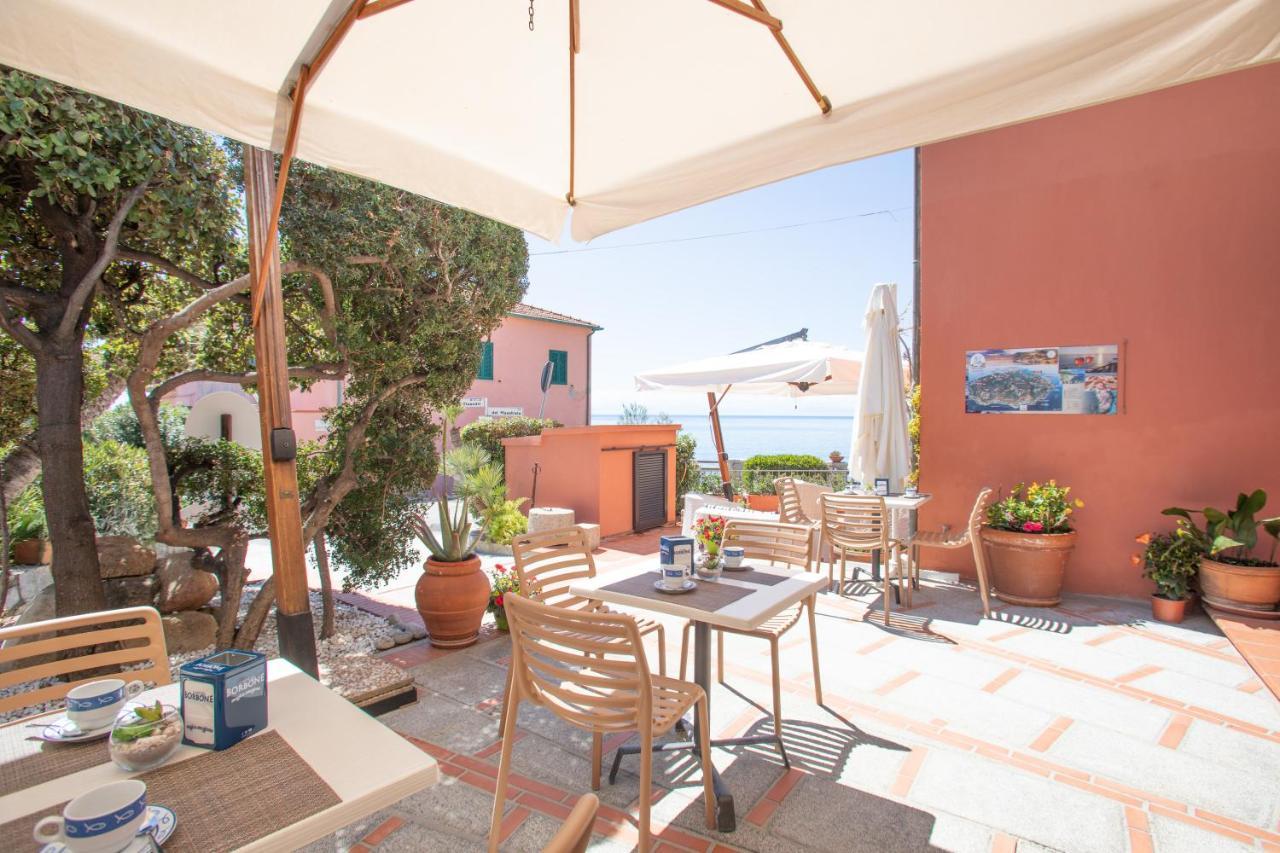 Sardi Hotel Pomonte
