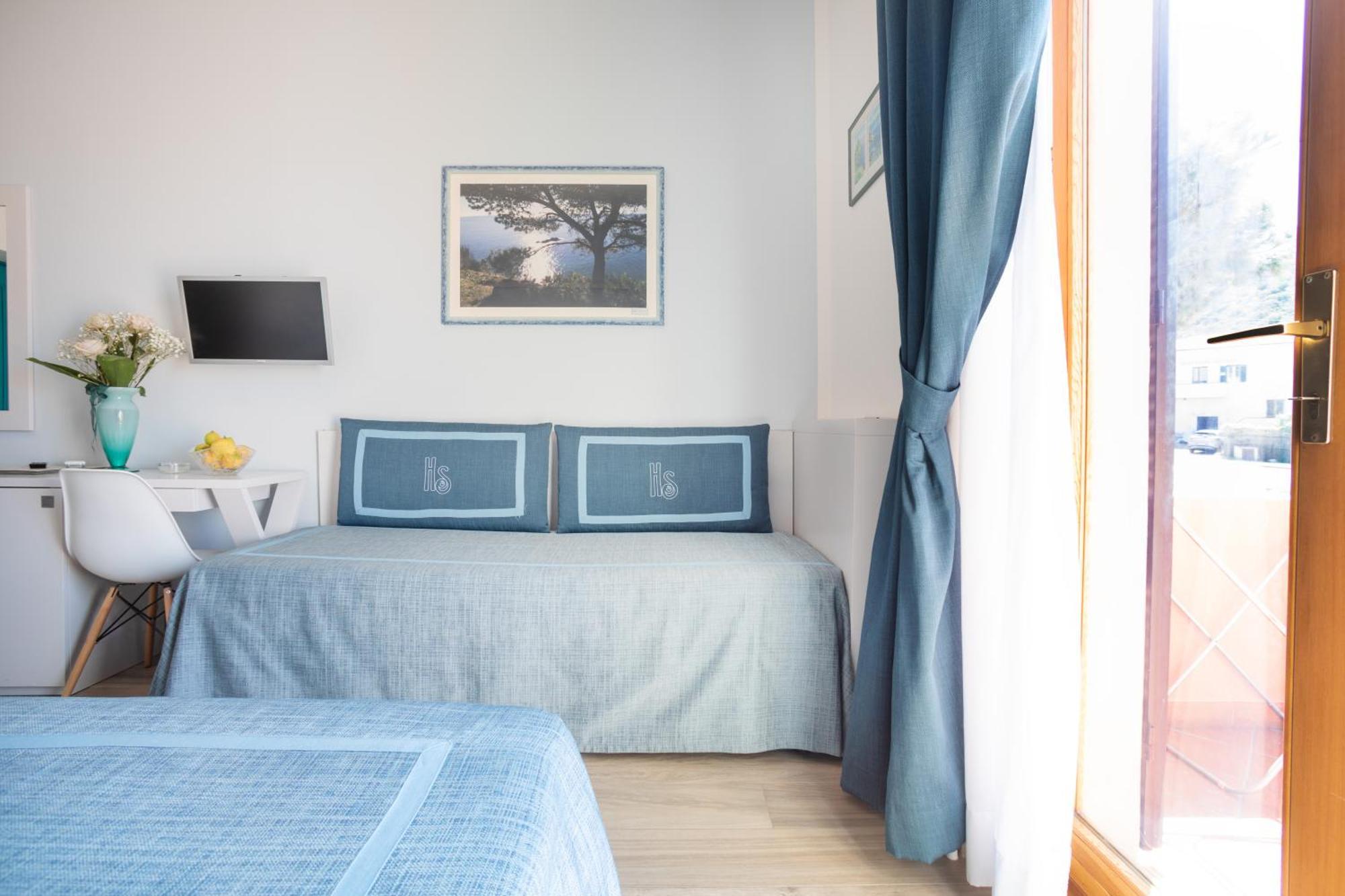 Sardi Hotel Pomonte